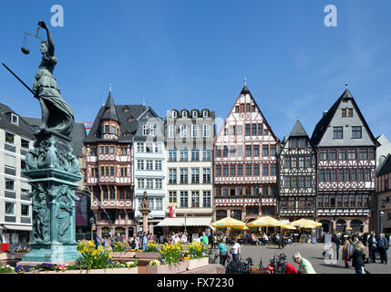 Rekonstruierte Häuserzeile Stadt auf dem Römerberg in der Altstadt, Großer Und Kleiner Engel, Goldener Greif, Wilder Stockfoto