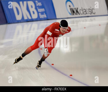 Eisschnellläufer bei der ISU Allround-Eisschnelllauf Weltmeisterschaft, Berlin, Deutschland, März 2016 Stockfoto