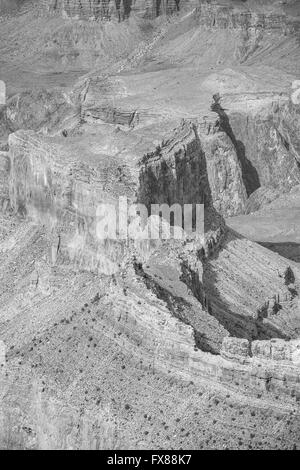 Schwarz / weiß Bild von Felsformationen in der Grand Canyon National Park, eines der beliebtesten Reiseziele in den Vereinigten Stockfoto