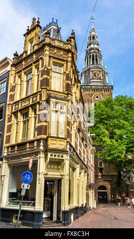 Häuser in der Altstadt von Amsterdam Stockfoto