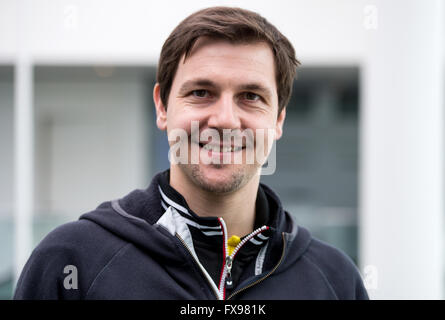 München, Deutschland. 12. April 2016. Deutscher Tischtennisspieler Timo Boll stellt bei einem Medien-Event in München, Deutschland, 12. April 2016. Foto: Sven Hoppe/Dpa/Alamy Live News Stockfoto