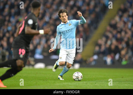 Manchester, UK. 12. April 2016. UEFA Champions League, Viertelfinale, Rückspiel. Manchester City gegen Paris Saint-Germain. DAVID SILVA (Mann) Credit: Action Plus Sport Bilder/Alamy Live News Stockfoto