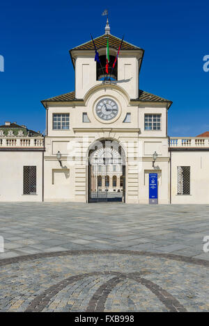 Das Haupttor zu den königlichen Palast Venaria, in die UNESCO-Liste des Weltkulturerbes aufgenommen Stockfoto