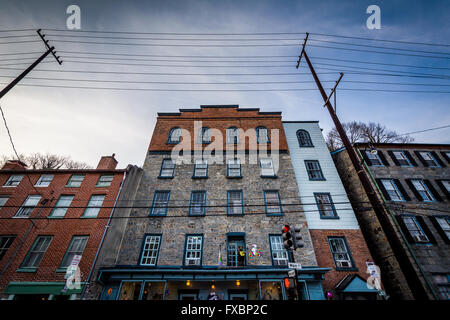 Gebäude entlang der Main Street in Ellicott City, Maryland. Stockfoto