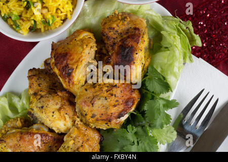 Eine hausgemachte Portion indisch Chicken Tandoori mit Safron Rice Stockfoto