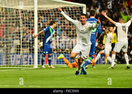 Madrid, Spanien. April 12., 2016. Real Madrid rückt zu Halbfinale Wolfsburg besiegen mit einem aggregierten Ergebnis 3-2 Stockfoto