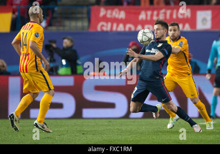 Vicente Calderon Stadion, Madrid, Spanien. 13. April 2016. UEFA Champions League 2015/16 Viertel Finale zweite Bein Atletico de Madrid Vs Barcelona Credit: Pablo Gonzalez Cebrian/Alamy Live News Stockfoto