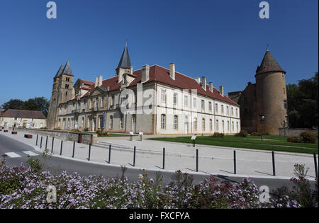 Paray le Monial, ein christlicher Pilgerort mit der Herz-Jesu-Basilika, Saône et Loiré, Bourgogne, Frankreich Stockfoto