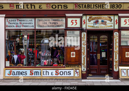 James Smith & Söhne Sonnenschirm und Stick Shop, London, England Stockfoto