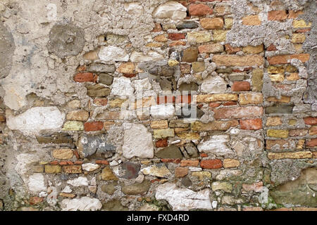 Alte Mauer als Hintergrundtextur grunge Stockfoto