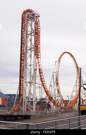 Thunderbolt-Achterbahn, Coney Island, Brooklyn, New York City, Vereinigte Staaten von Amerika. Stockfoto