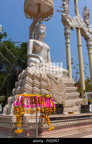 Buddha-Statue Wat Khoi Phetchaburi Thailand Stockfoto