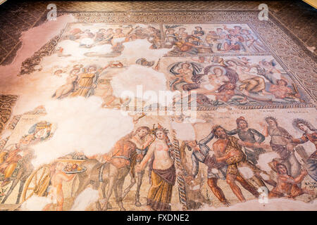 Antiken Mosaiken an der archäologischen hellenistischen und römischen Site bei Kato Paphos in Zypern. Stockfoto