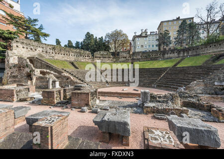 Römisches Theater, Austragungsort des jährlichen Teatro Romano Festivals, Triest, Friaul-Julisch Venetien, Italien Stockfoto