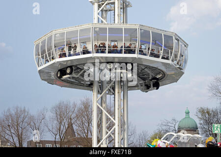 Stadt Skyliner, Jahrmarkt ´Dom´, Hamburg, Deutschland Stockfoto