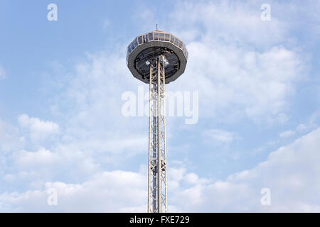 Stadt Skyliner, Jahrmarkt ´Dom´, Hamburg, Deutschland Stockfoto