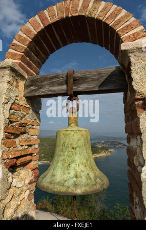 Der Glockenturm in San Pedro De La Roca Castle. Santiago De Cuba. Kuba. Stockfoto