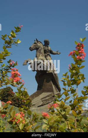 Die Statue von Antonio Maceo am Plaza De La Revolucion. Santiago De Cuba, Kuba Stockfoto