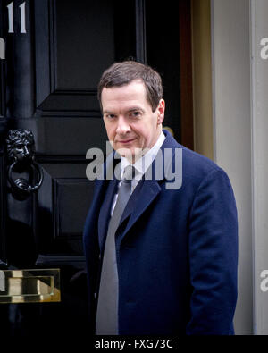 George Osborne MP, erste Secretary Of State, Kanzler des Finanzministeriums verlassen Nummer 11 Downing Street.  Mitwirkende: George Osborne MP, ersten Staatssekretär, Kanzler des Finanzministeriums wo: London, Vereinigtes Königreich bei: 15. März 2016 Stockfoto