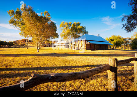 Ein Abend-Blick auf die Telegrafenstation in Alice Springs, Northern Territory, Australien. Stockfoto