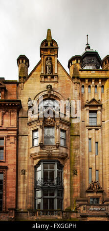 BUCHANAN STREET GLASGOW, 2. APRIL 2016. An der Stelle des historischen Theaters liegt jetzt Hard Rock Cafe Glasgow Branch. Glasgow, Stockfoto