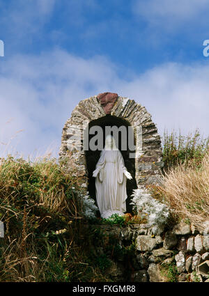 Heiligtum unserer lieben Frau erbaut 1951 von der Passionist Väter neben St Non ist holy gut im St Non in der Nähe von St Davids, Pembrokeshire. Stockfoto