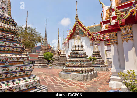 Wat Pho in der Nähe von The Grand Palace in Bangkok, Thailand und Tempel des Smaragd-Buddha Stockfoto