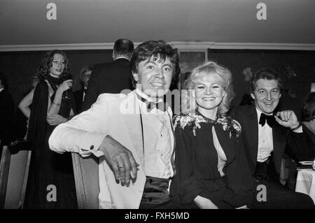 Der Deutsche gerade Rex Gildo Mit Ehefrau Marion Beim Deutschen Filmball bin 15.01.1979 in München, Deutschland-1970er-Jahre. Deutscher Schlagersänger Rex Gildo mit seiner Frau Marion in der Deutscher Filmball am 15. Januar 1979 in München der 1970er Jahre. 24x36swNegV143 Stockfoto