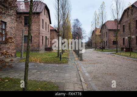 Die wichtigsten Straßen von Auschwitz i Konzentrationslager in der Nähe von Krakau, Polen Stockfoto