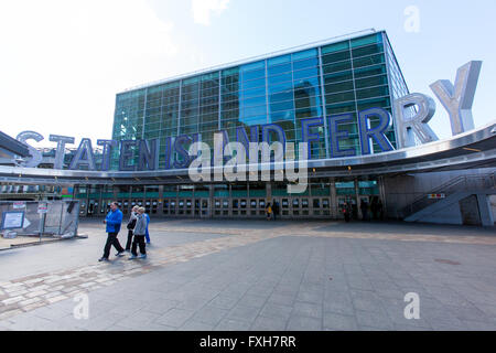 Staten Island ferry Terminal, New York City, Vereinigte Staaten von Amerika. Stockfoto