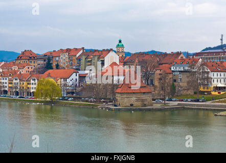 Stadt Maribor Slowenien Drau entlang Stockfoto