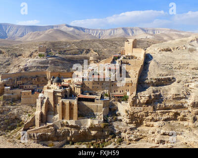 Kloster St. George Griechisch Orthodox, ein Kloster befindet sich in der Judäischen Wüste Wadi Qelt, im östlichen Westjordanland Stockfoto