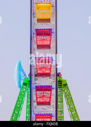 Schausteller Riesenrad, Riesenrad bei Nacht. Stockfoto