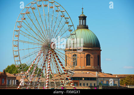 Die Kuppel des Hôpital De La Grave, Toulouse, Frankreich Stockfoto