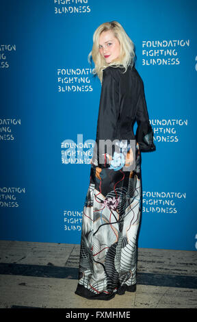 New York, NY USA - April12, 2016: Alexa Reynen besucht Stiftung Kampf gegen Blindheit Gala im Cipriani 25 Broadway Stockfoto