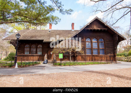 Die schwedische Cottage Marionettentheater, Central Park, Manhattan, New York City, Vereinigte Staaten von Amerika. Stockfoto