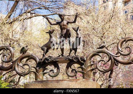 Eingang zum Tisch Kinder Zoo, Central Park, Manhattan, New York City, Vereinigte Staaten von Amerika. Stockfoto