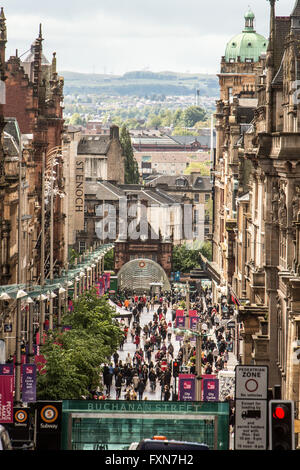 Fußgänger Verkaufsoffener beschäftigt Buchanan Street Glasgow Stockfoto