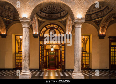 Italien Ligurien Genua - Piazza della Meridiana - Rolli Palast - Palast Gerolamo Grimaldi Sec XVI - Palazzo della Meridiana - Coppedè salon Stockfoto