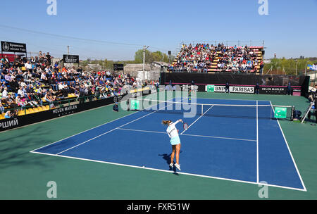 Kiew, Ukraine. 17. April 2016. Zentralen Gericht von Campa Bucha Tennisclub während BNP Paribas FedCup Spiel Ukraine Vs Argentinien, Kiew, Ukraine. Bildnachweis: Oleksandr Prykhodko/Alamy Live-Nachrichten Stockfoto