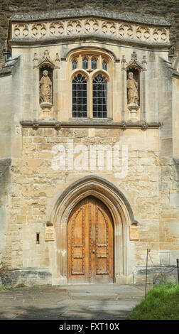 Die zwölften Jahrhundert Kirche von St. Peter, jetzt die Bibliothek am St Edmund Hall College (Oxford University, England). Stockfoto