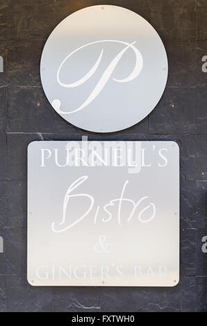 Melden Sie außen Purnell Bistro und Bar Gingers in Newhall Street, Birmingham Stockfoto