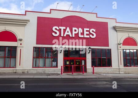 Staples-Shop in der Innenstadt von Kingston, Ontario, auf Mittwoch, 27. Januar 2016. Stockfoto