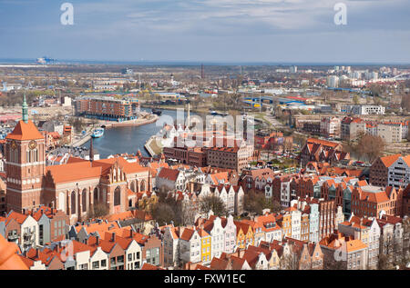 Gdansk Draufsicht aus Kosciol Mariacki Turm in Polen, Europa, Stadtansicht Blick auf die Kosciol Sw. Jana, Kirche St. Johns Stockfoto