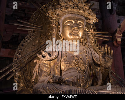 Kokuzo Bosatsu im Todai-Ji 東大寺 Eastern Great buddhistische Tempel in Nara, Japan. Der große Buddha Halle, Daibutsuden, Stockfoto