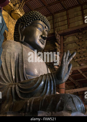 Todai-Ji 東大寺 Eastern Great buddhistische Tempel in Nara, Japan. Der große Buddha Halle, Daibutsuden, beherbergt der Daibutsu Stockfoto