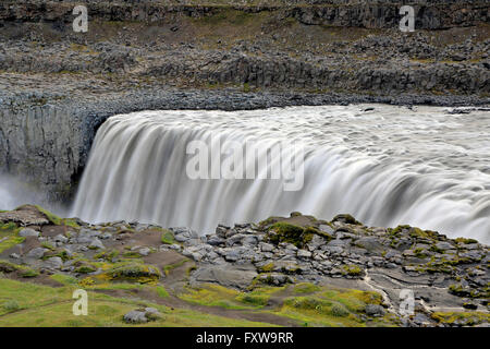 Dettifoss Wasserfälle in der Nähe von Reykjahlid, Island Stockfoto