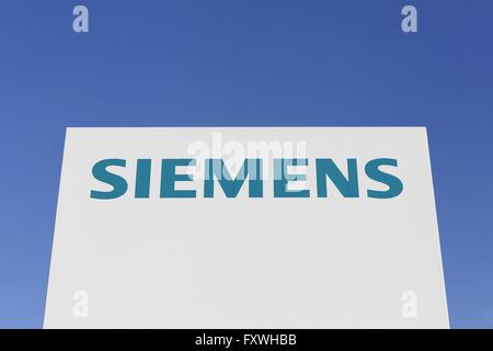 Siemens Logo auf einem panel Stockfoto