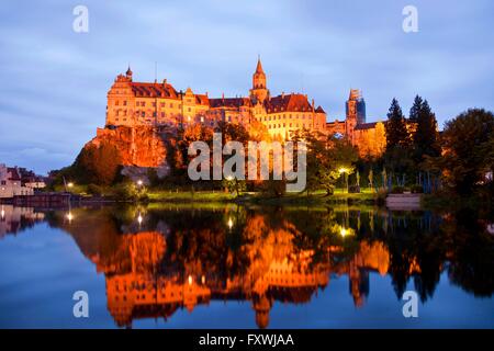 Schloss Sigmaringen, Fürstenschloss für den Fürsten von Hohenzollern-Sigmaringen in Sigmaringen, Baden-Württemberg, Deutschland Stockfoto