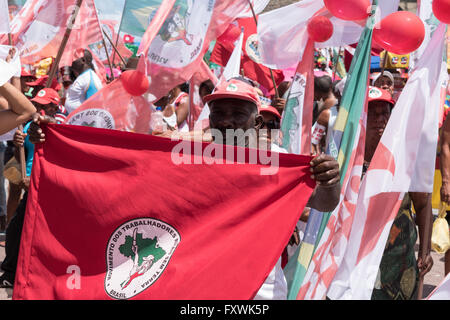 Salvador, Bahia, Brasilien. 17. April 2016. Protest gegen die Absetzung von Brasiliens Präsidentin Dilma Rousseff. Bildnachweis: Andrew Kemp/Alamy Live-Nachrichten Stockfoto